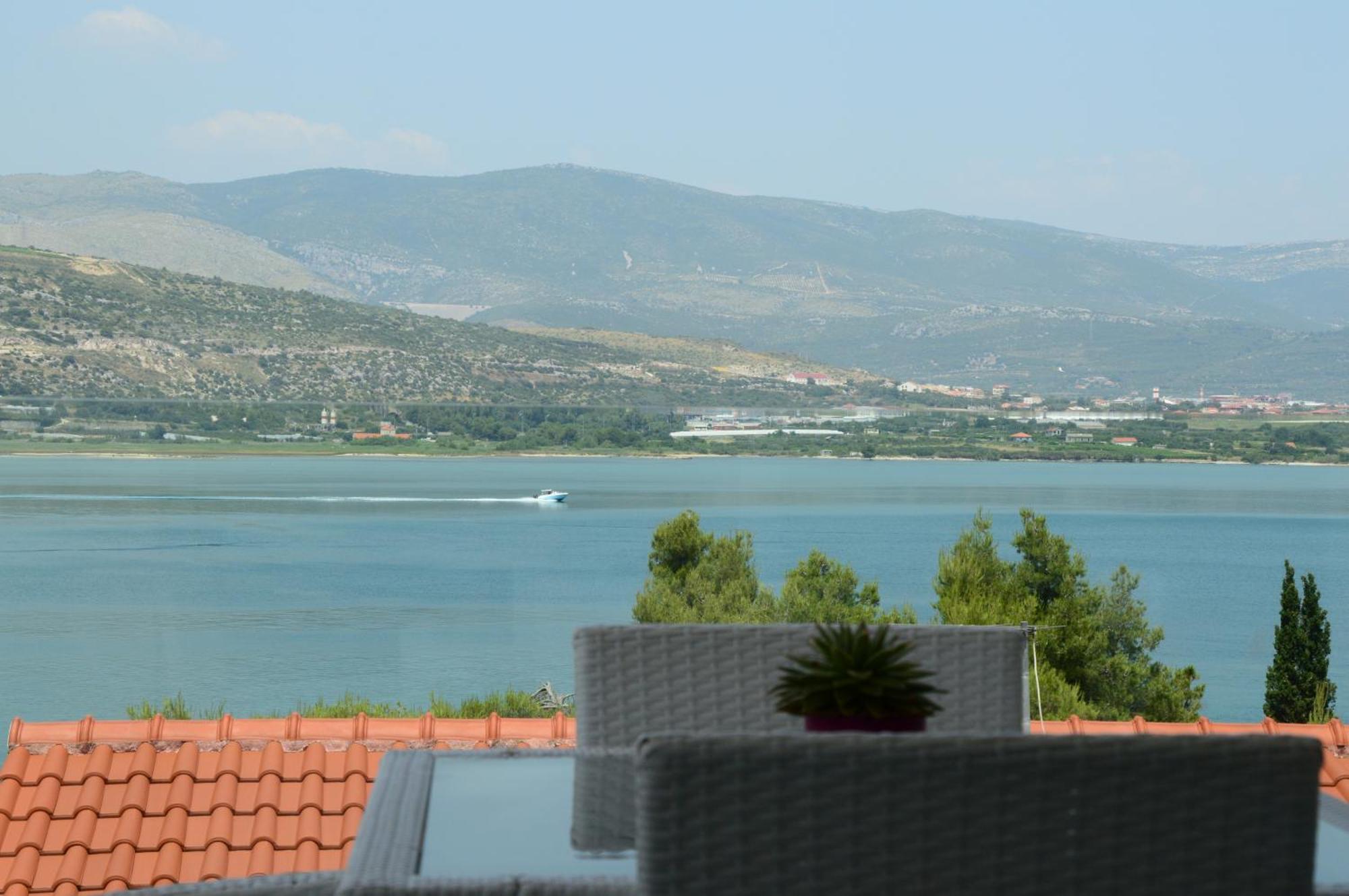 Apartments Exclusive Palace II Trogir Exterior photo